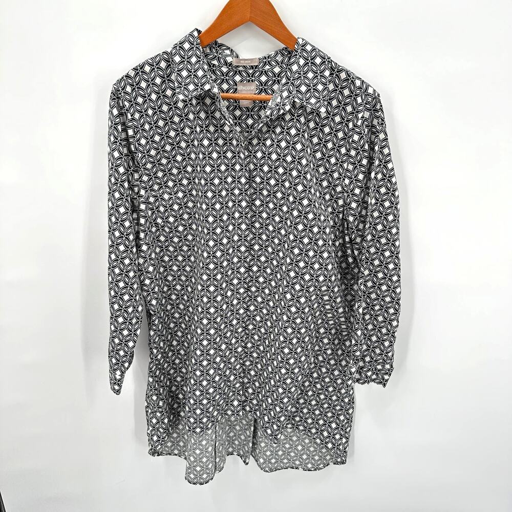 CHICO'S Black & White Pattern Button Down Collared Tunic // 18